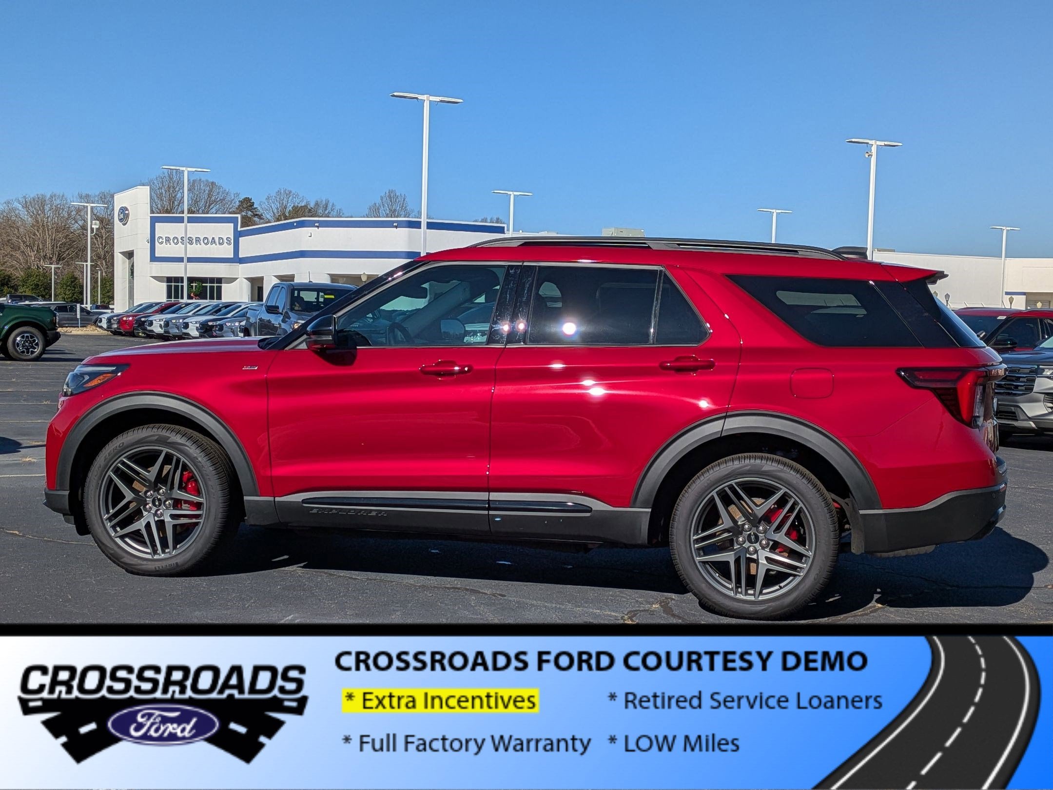 2025 Ford Explorer ST-Line - Crossroads Courtesy Demo