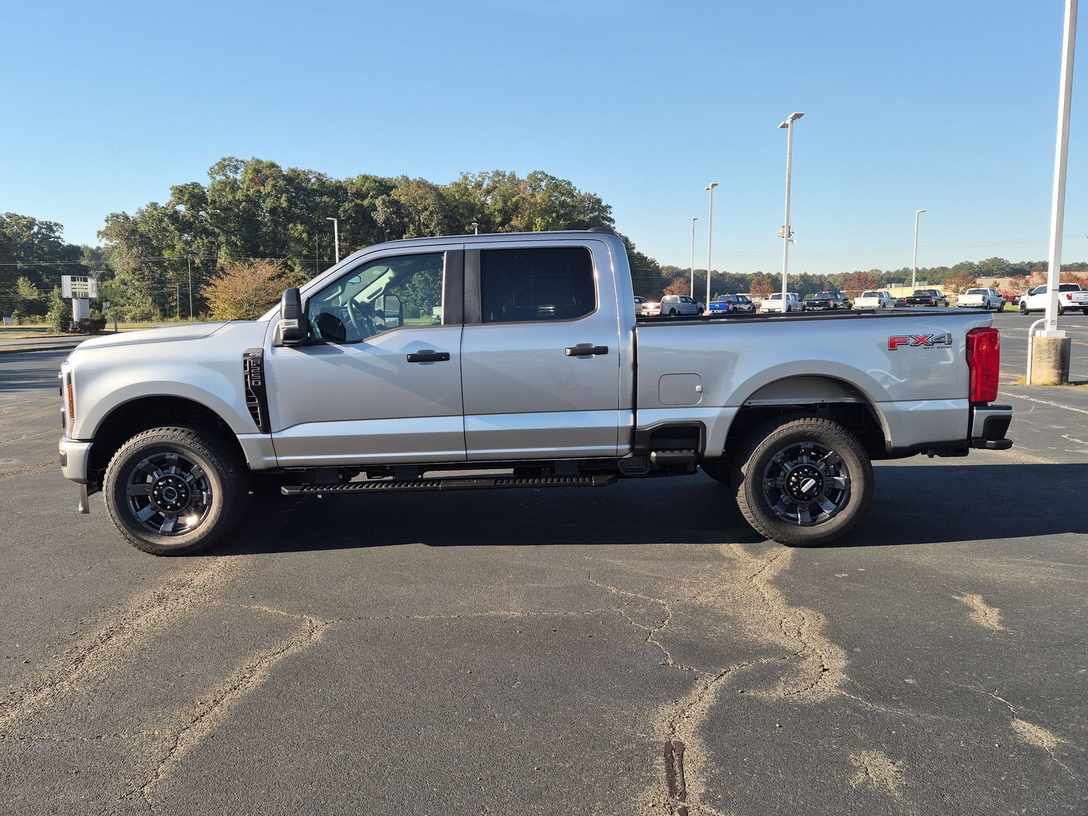 2027 Ford Super Duty F-250 SRW XL