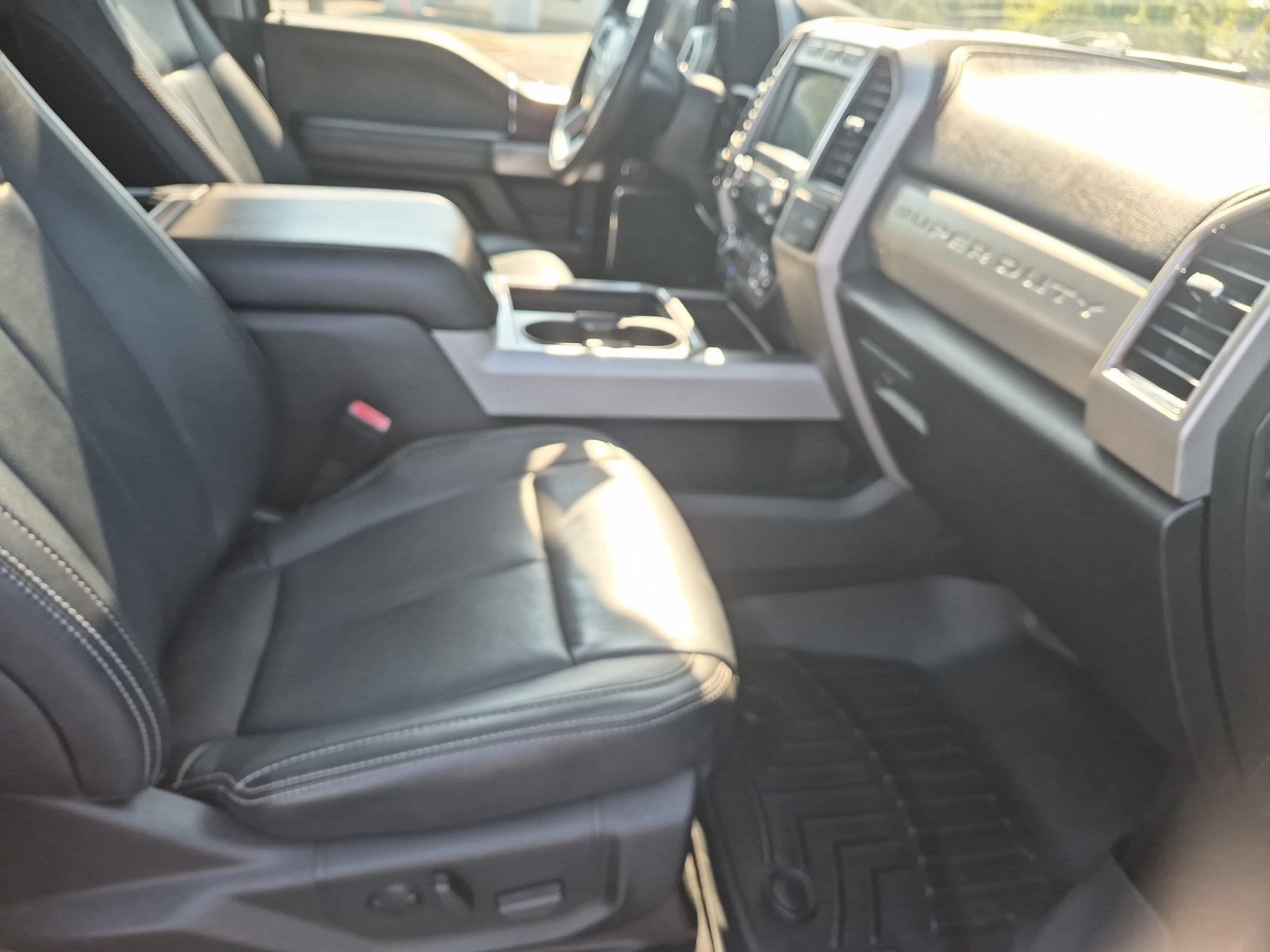 2020 Ford Super Duty F-250 SRW LARIAT