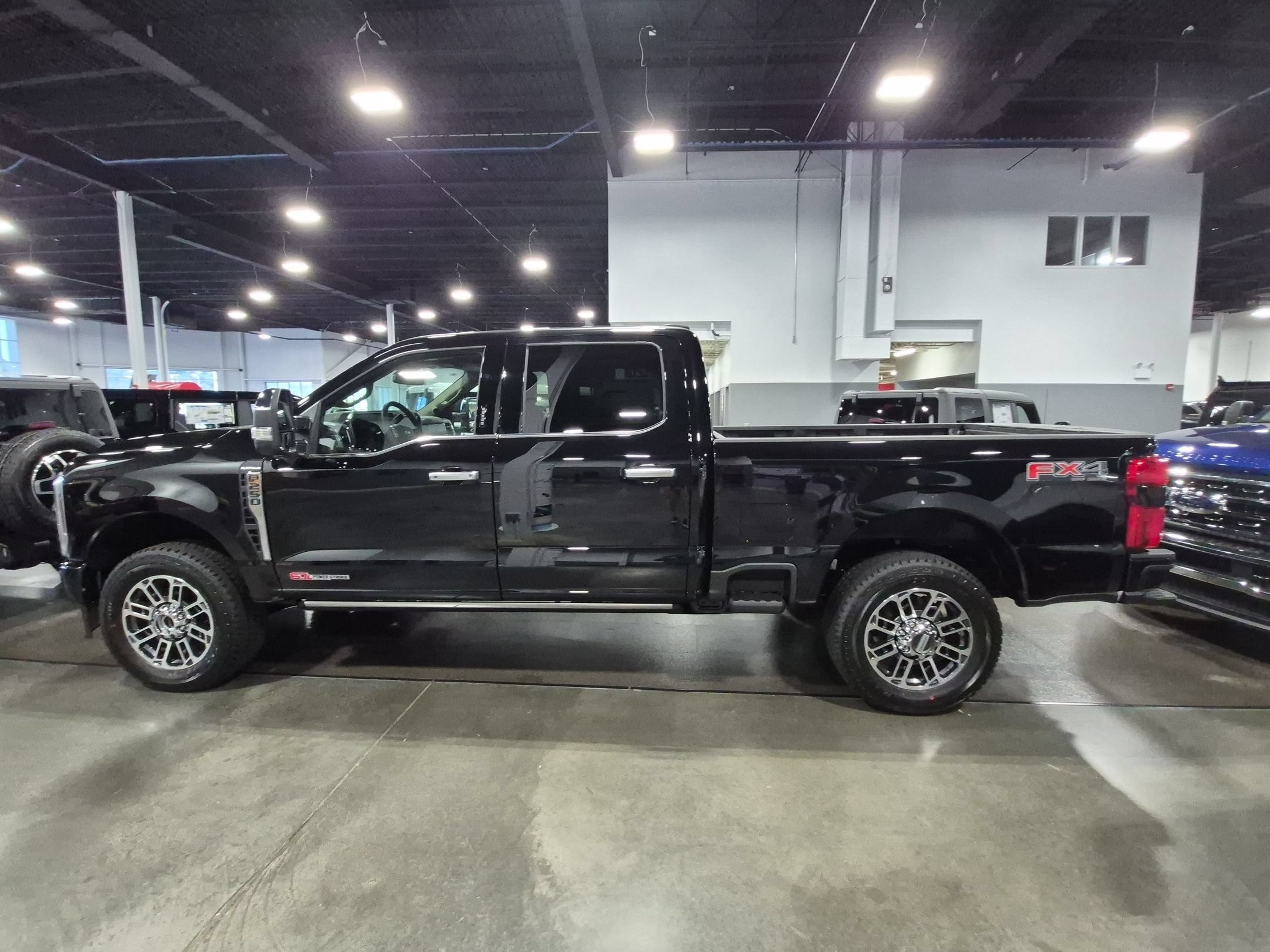 2026 Ford Super Duty F-250 SRW Platinum