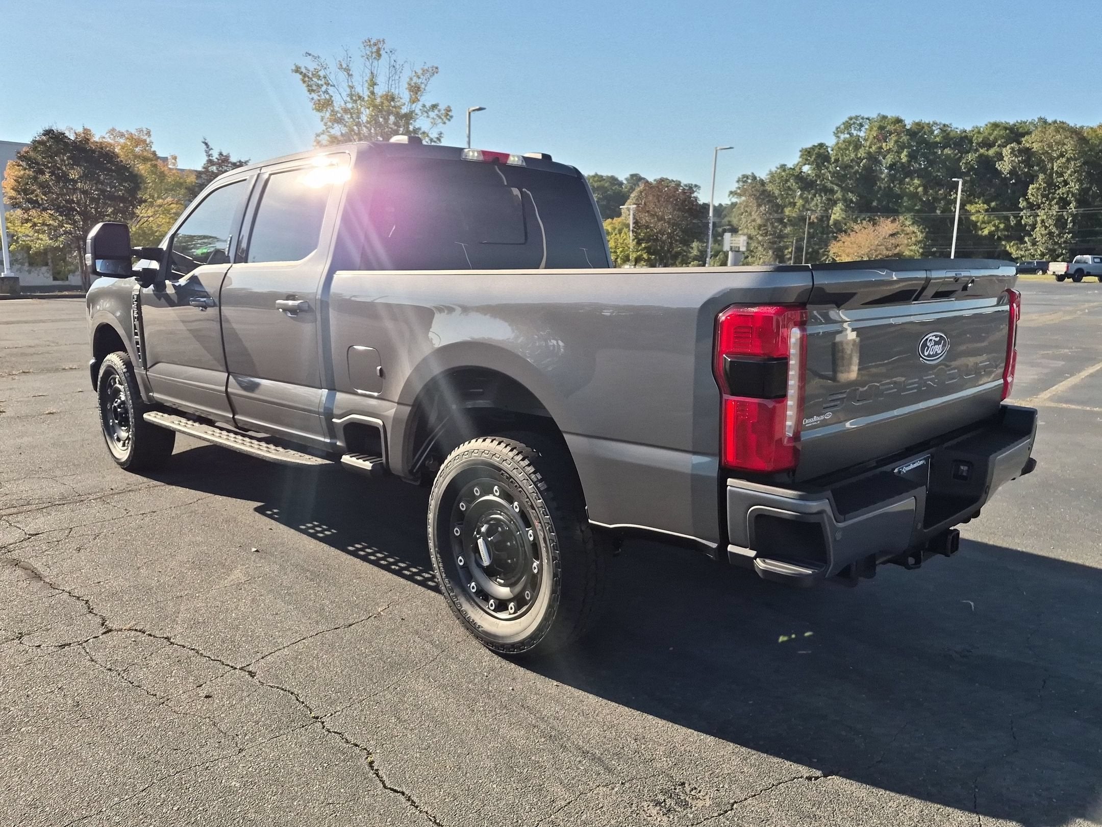 2027 Ford Super Duty F-250 SRW XLT