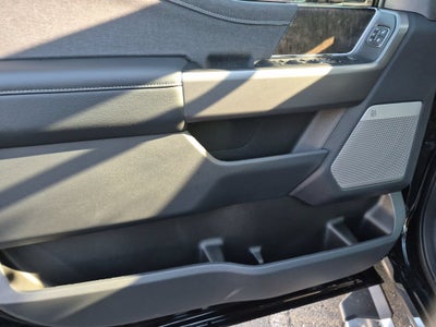 2027 Ford Super Duty F-250 SRW LARIAT
