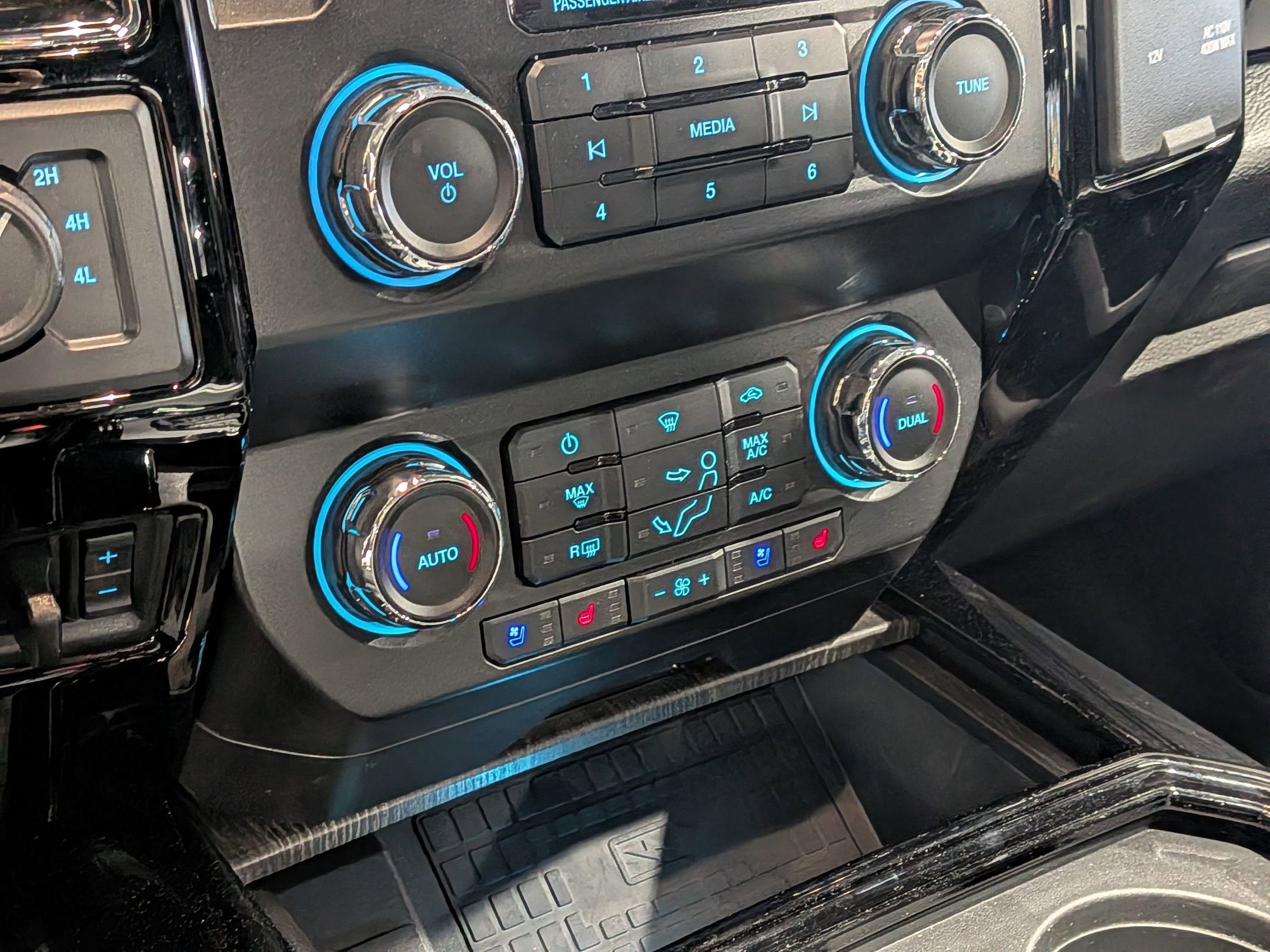 2021 Ford Super Duty F-250 SRW LARIAT