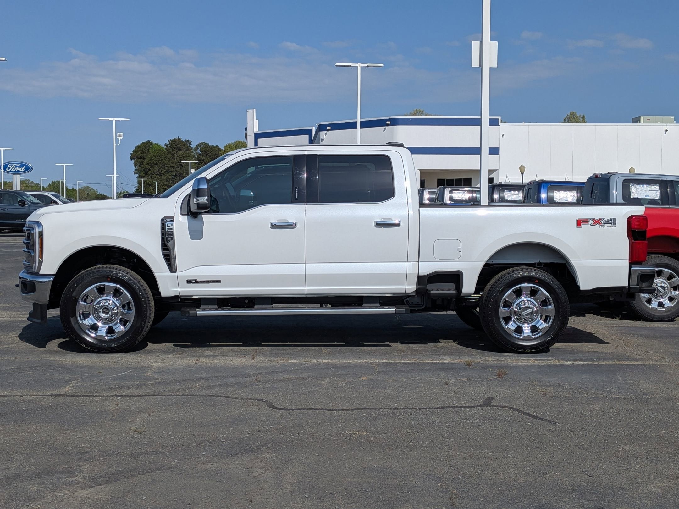 2026 Ford Super Duty F-250 SRW LARIAT