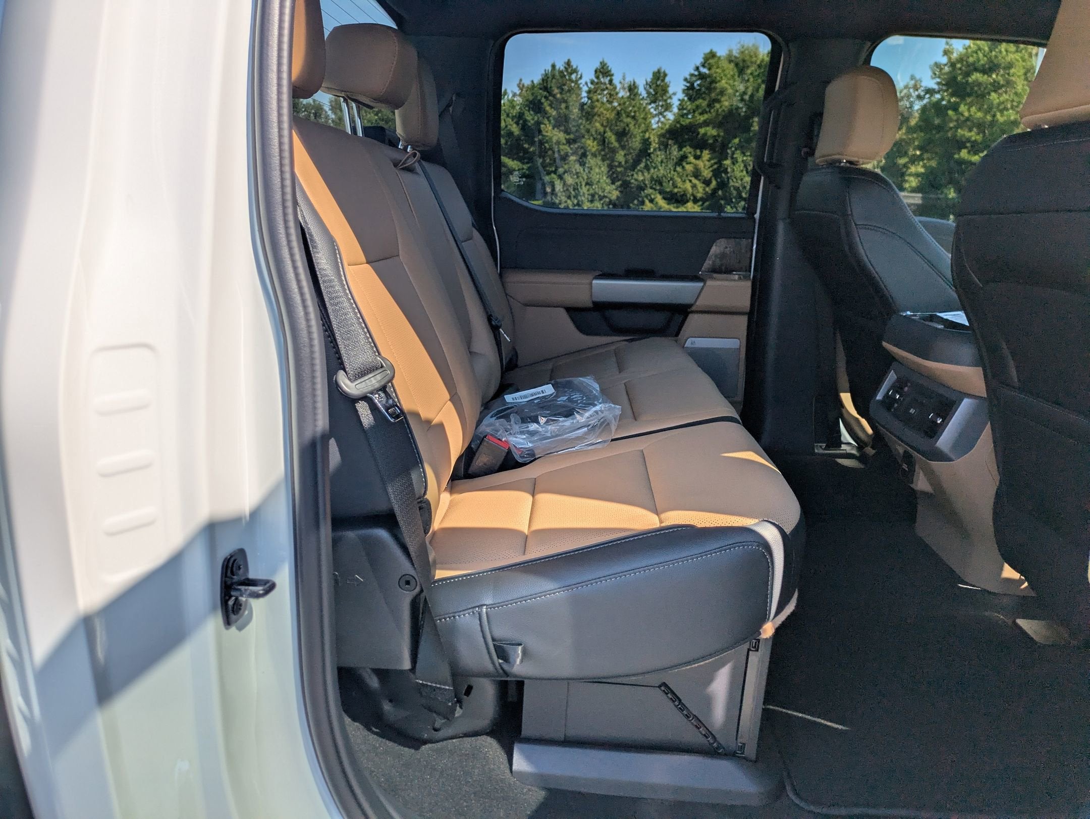 2025 Ford Super Duty F-250 SRW LARIAT