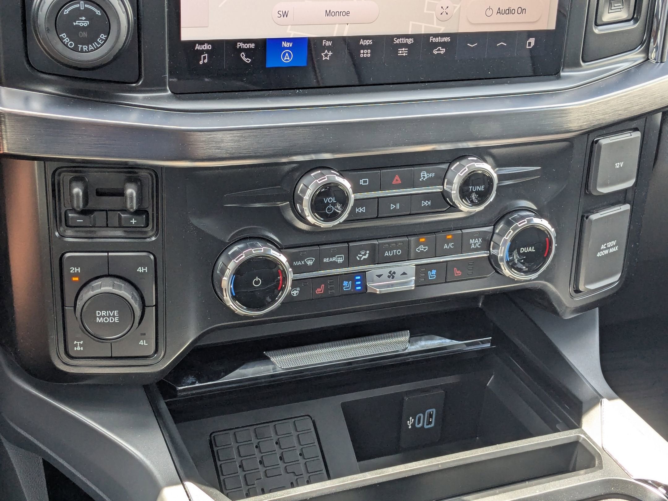 2025 Ford Super Duty F-250 SRW LARIAT