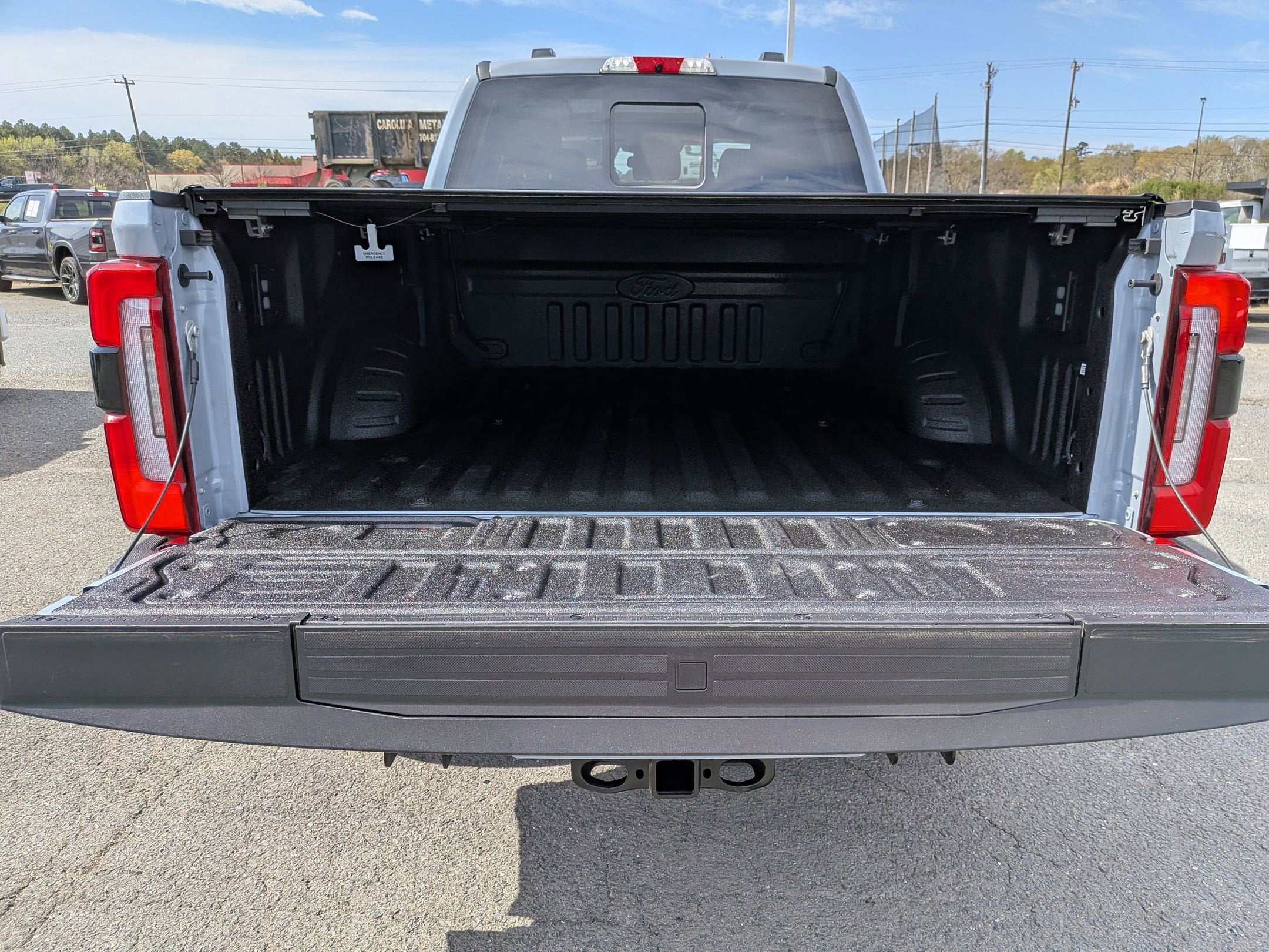 2025 Ford Super Duty F-350 SRW Platinum