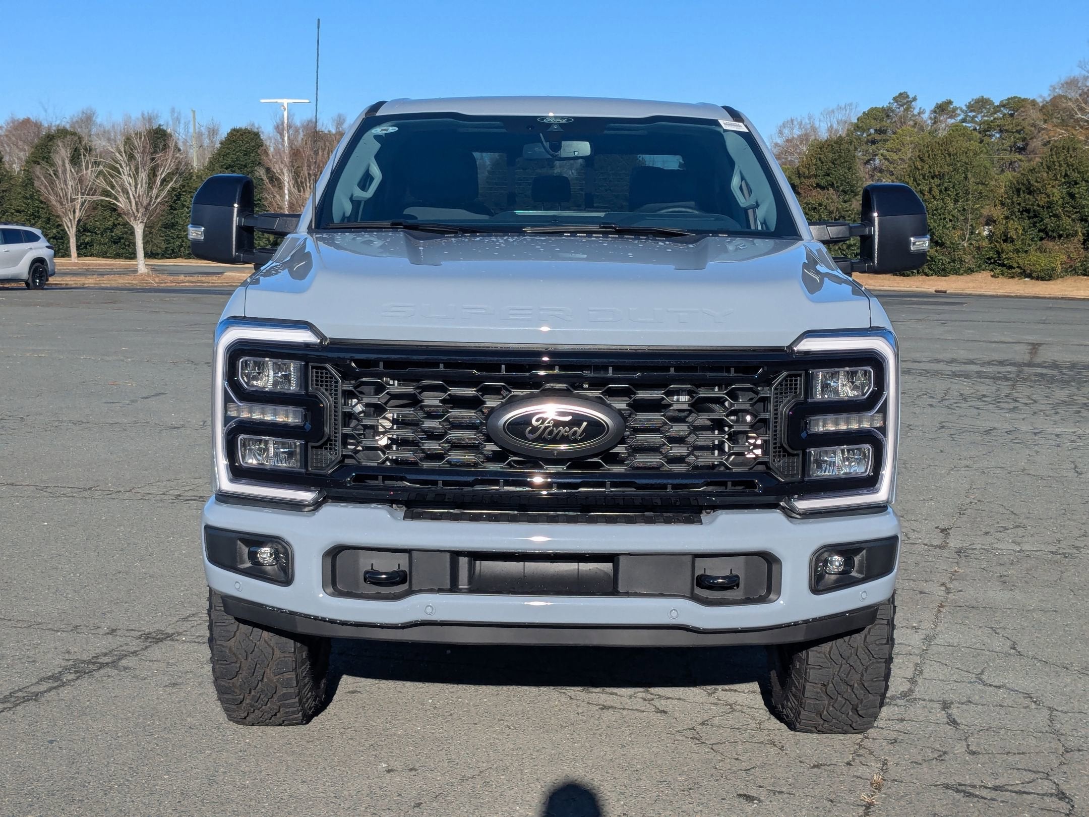 2026 Ford Super Duty F-350 SRW LARIAT