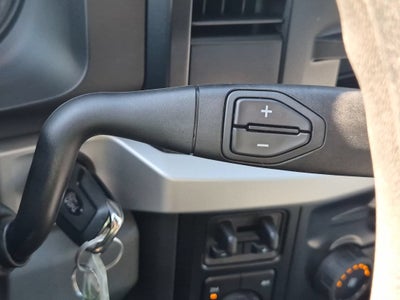2027 Ford Super Duty F-350 SRW XL