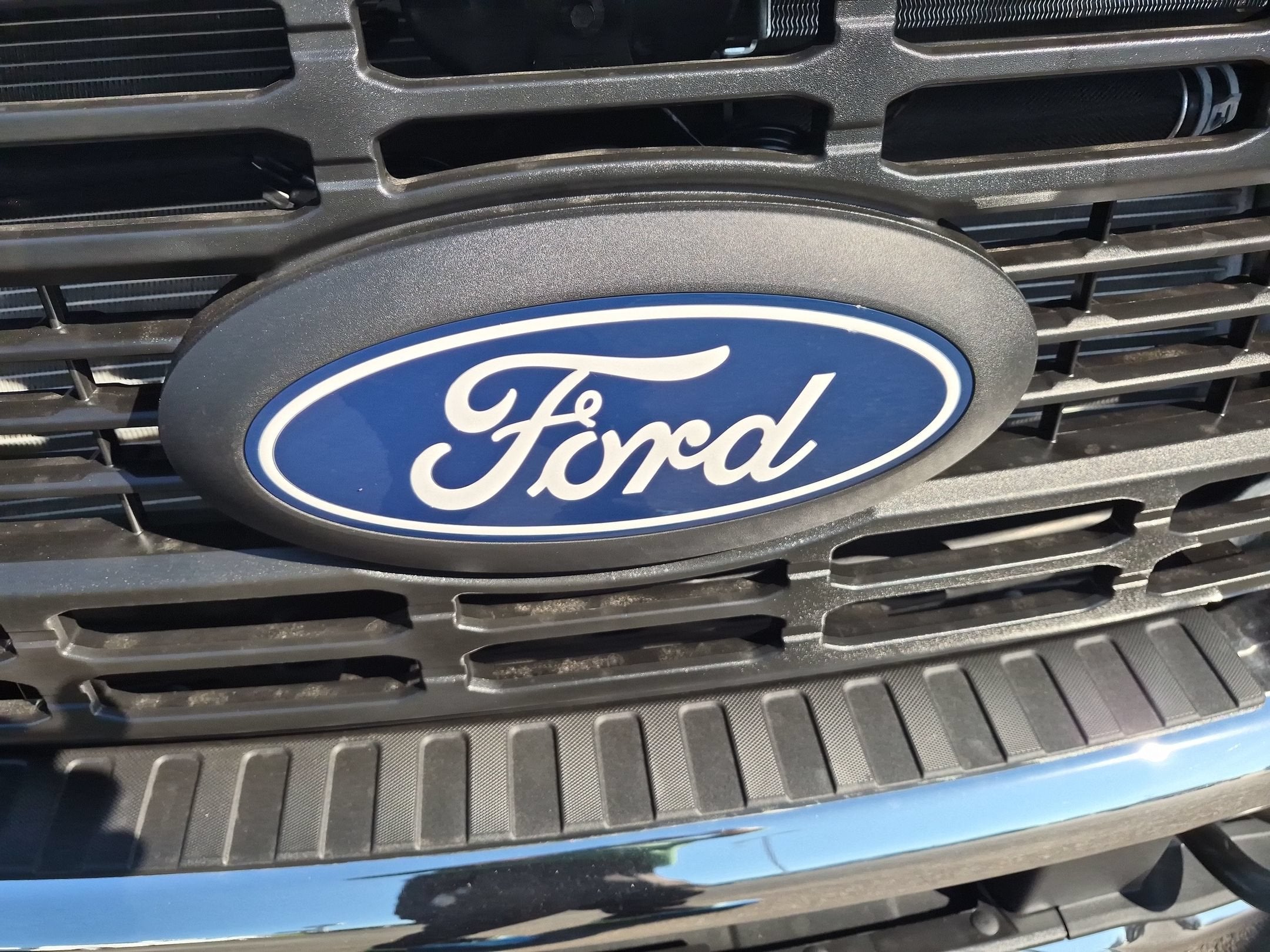 2027 Ford Super Duty F-350 SRW XL