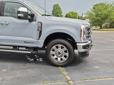 2026 Ford Super Duty F-350 SRW LARIAT