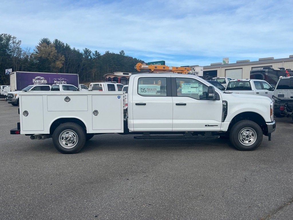 2026 Ford Super Duty F-350 SRW XL