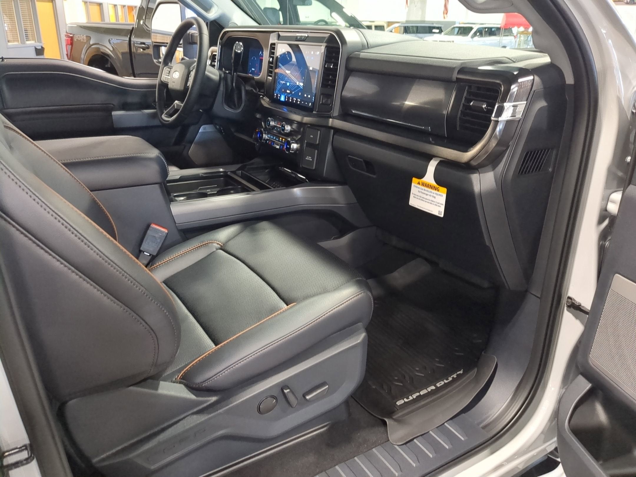 2026 Ford Super Duty F-350 SRW LARIAT