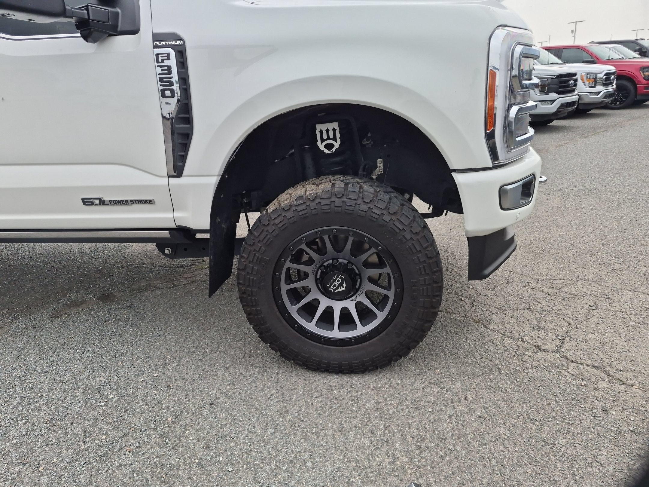 2023 Ford Super Duty F-350 SRW Platinum