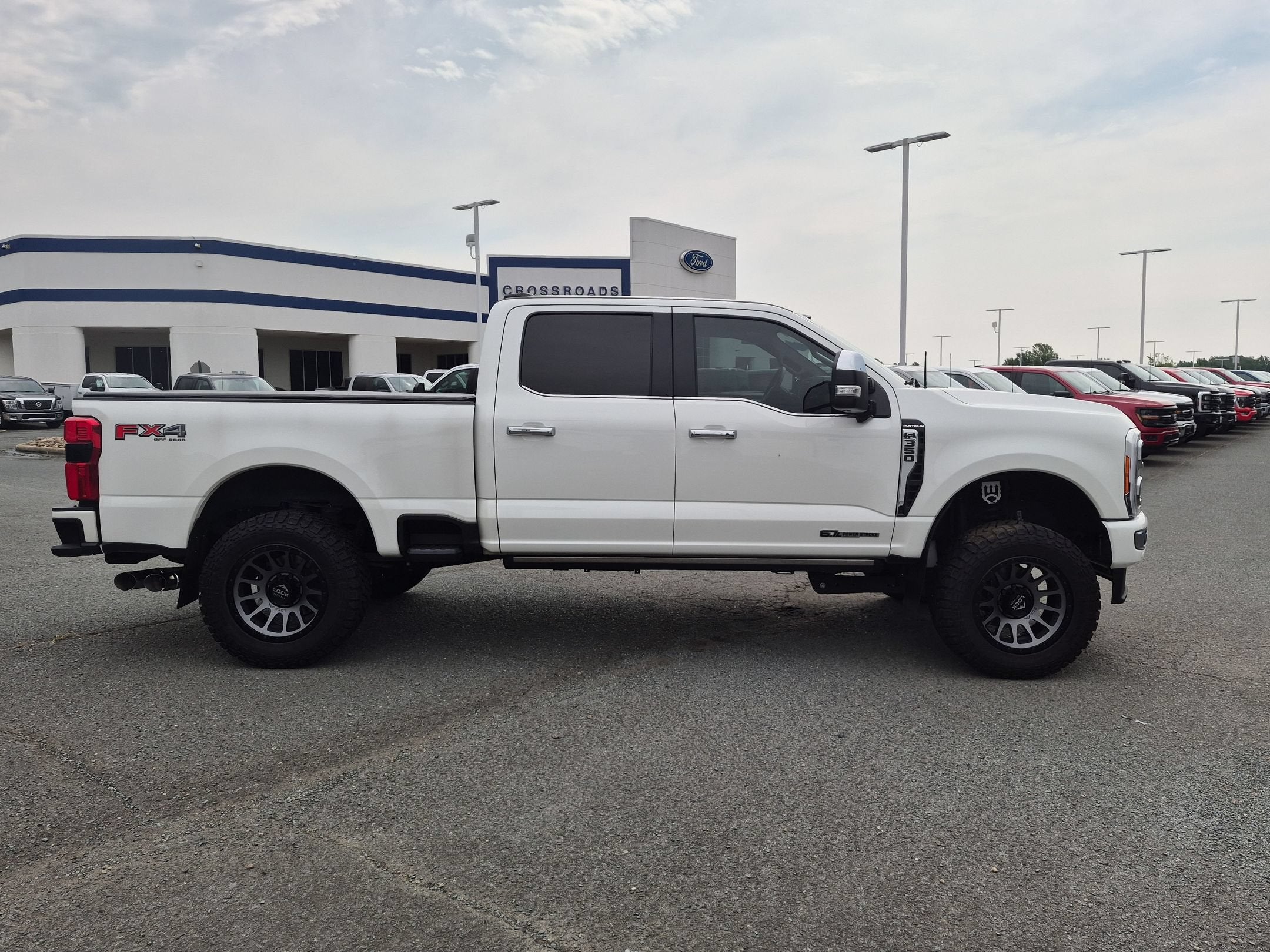 2023 Ford Super Duty F-350 SRW Platinum