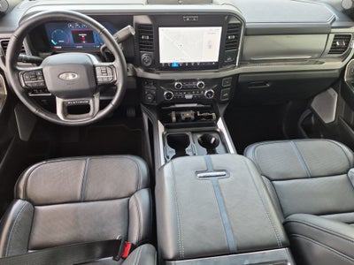 2025 Ford Super Duty F-350 DRW Platinum