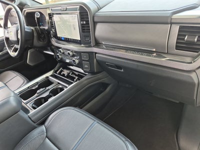 2025 Ford Super Duty F-350 DRW Platinum