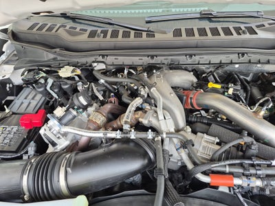 2025 Ford Super Duty F-350 DRW Platinum