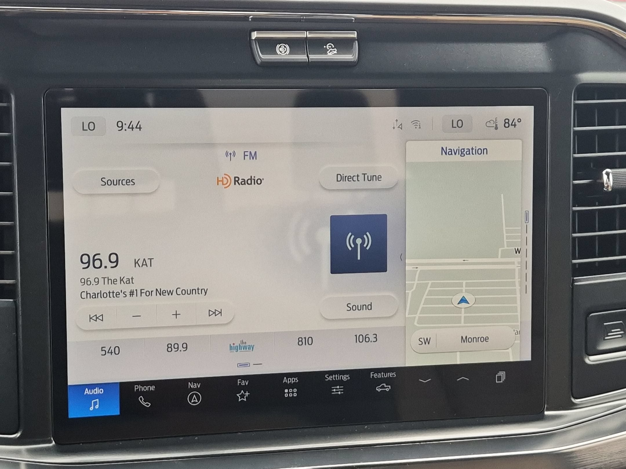 2026 Ford Super Duty F-350 DRW LARIAT