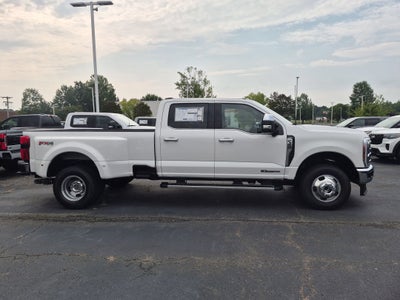 2026 Ford Super Duty F-350 DRW LARIAT