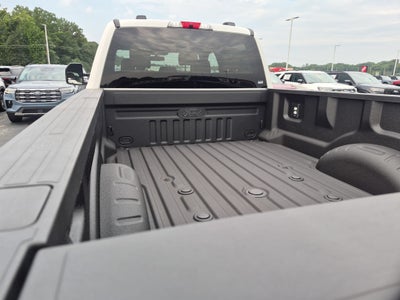 2026 Ford Super Duty F-350 DRW LARIAT