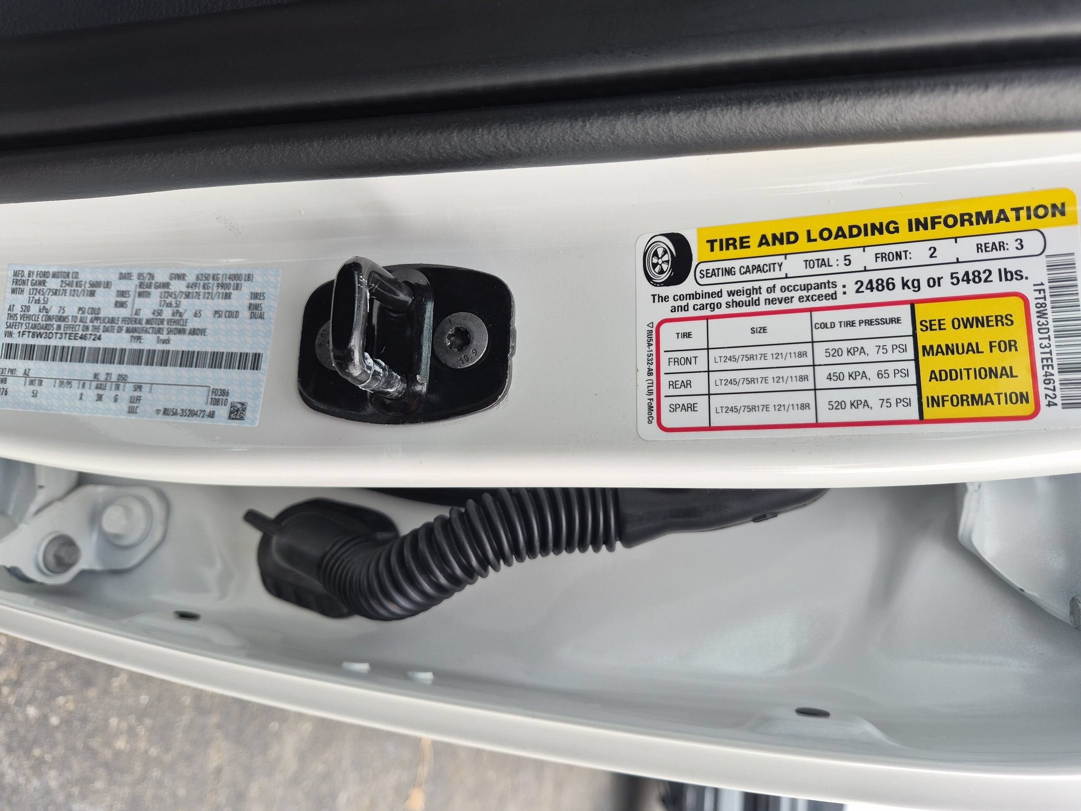 2026 Ford Super Duty F-350 DRW LARIAT