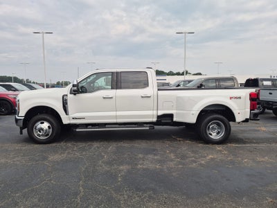 2026 Ford Super Duty F-350 DRW LARIAT