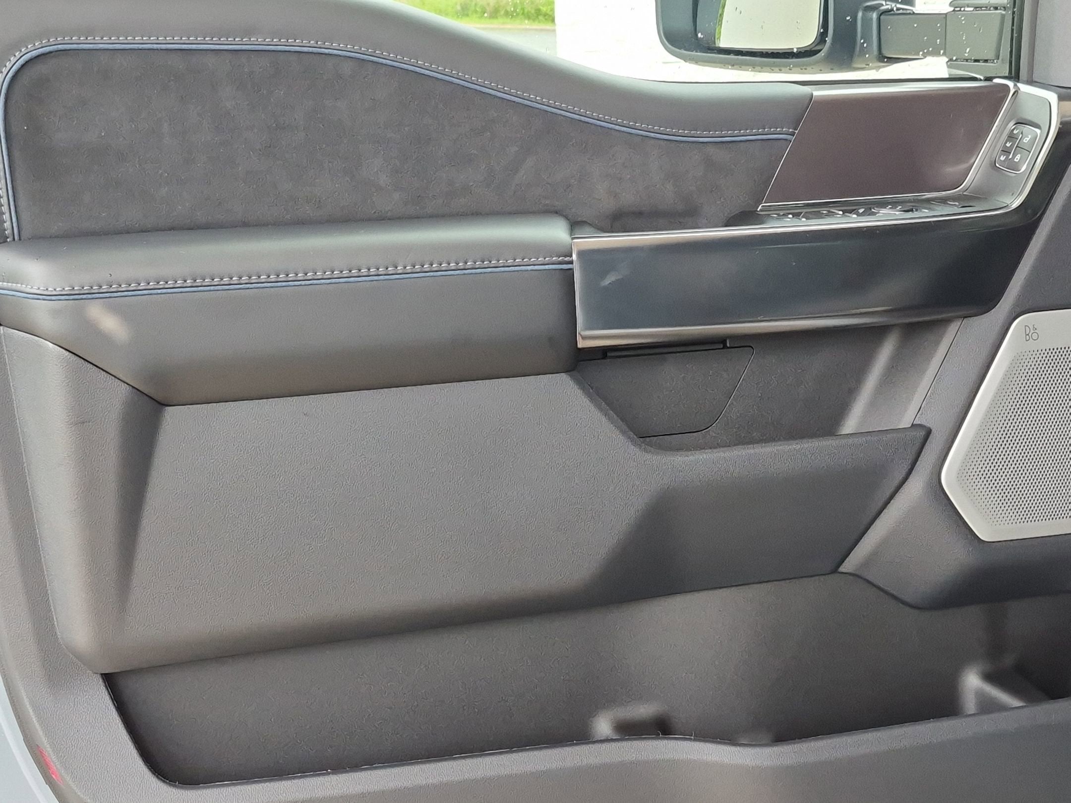 2026 Ford Super Duty F-350 DRW Platinum