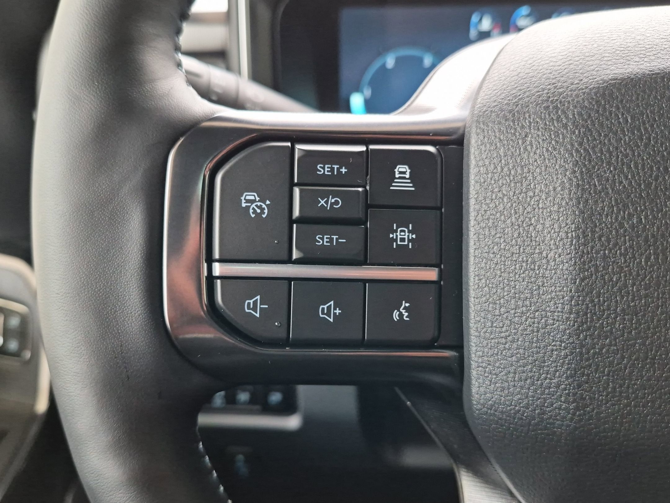 2026 Ford Super Duty F-350 DRW Platinum