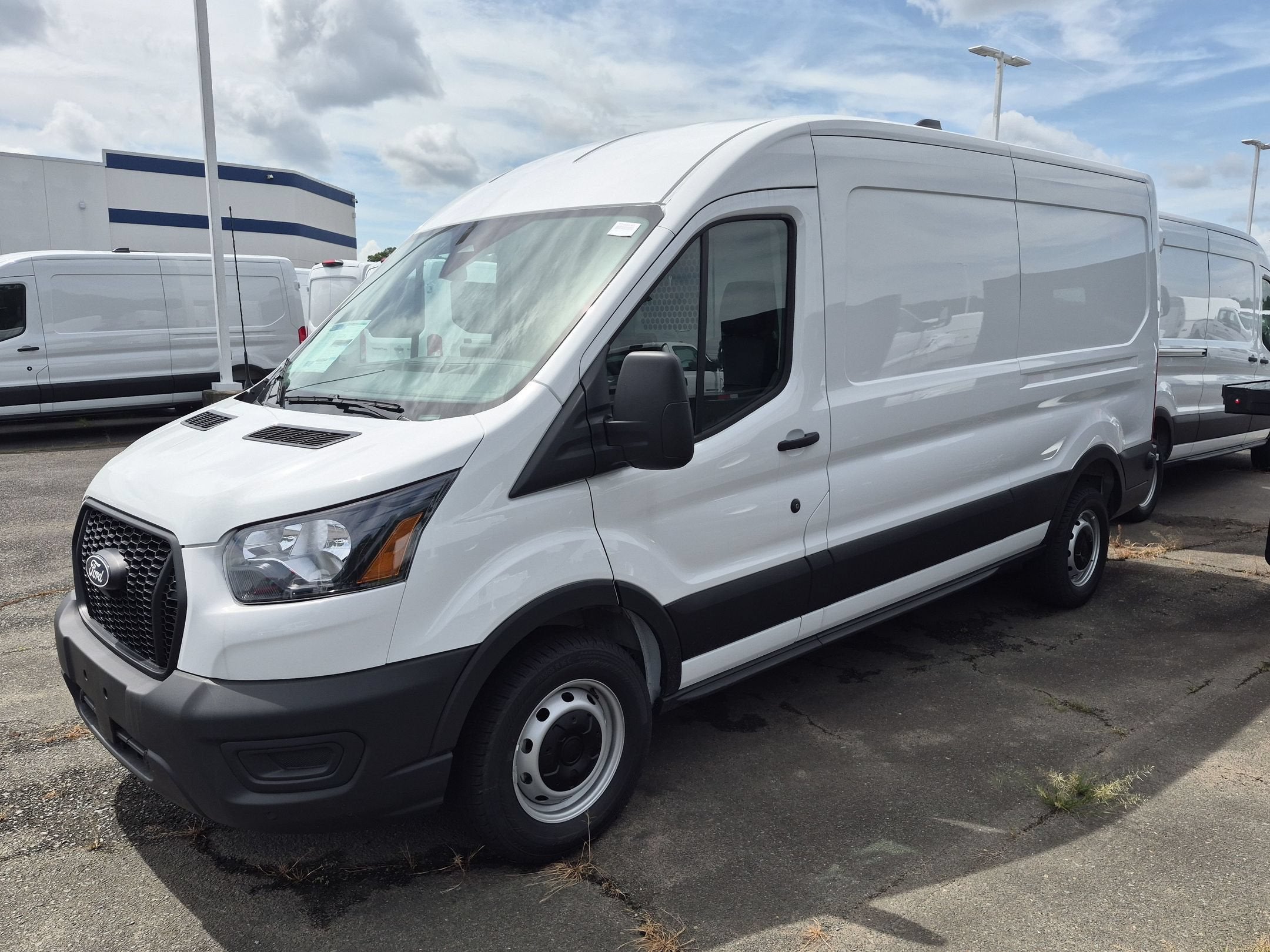 2026 Ford Transit Cargo Van Base