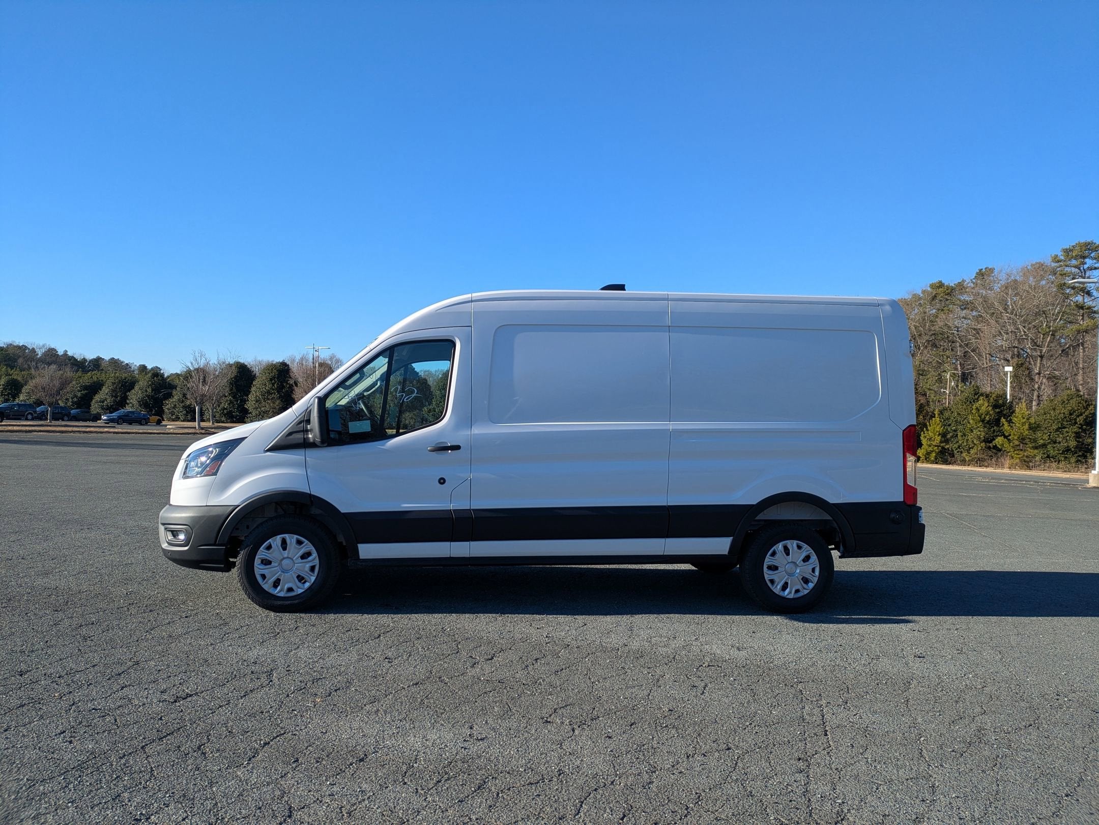 2026 Ford Transit Cargo Van Base