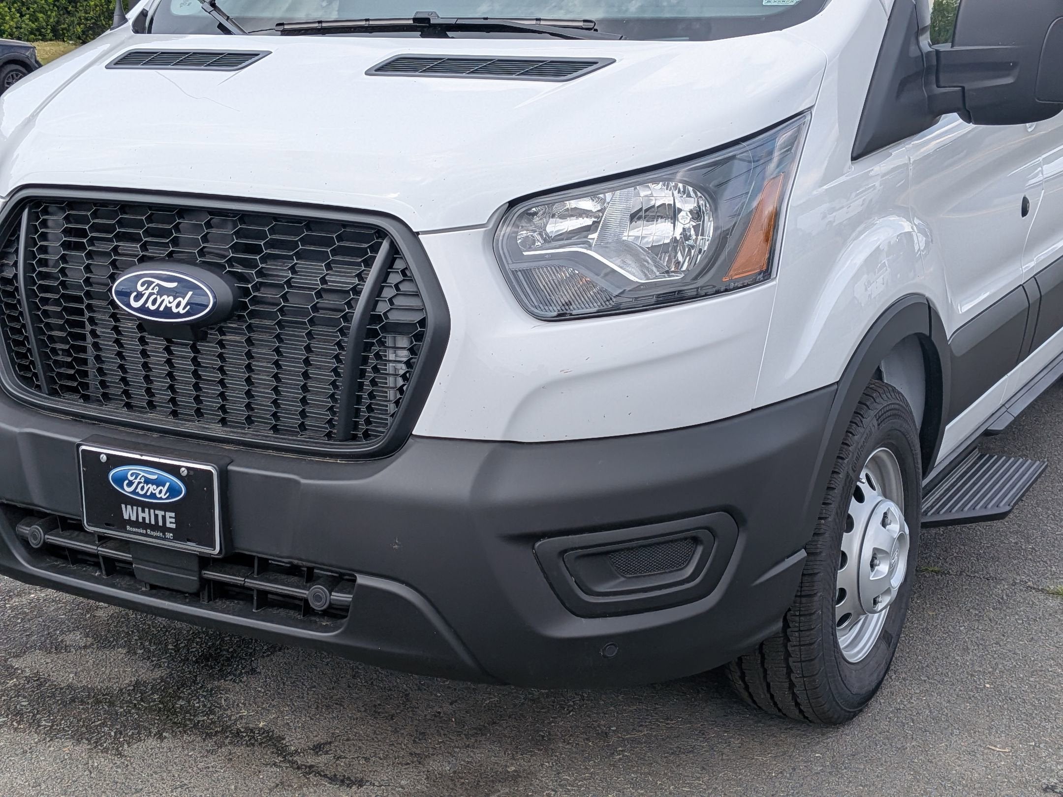 2026 Ford Transit Cargo Van Base