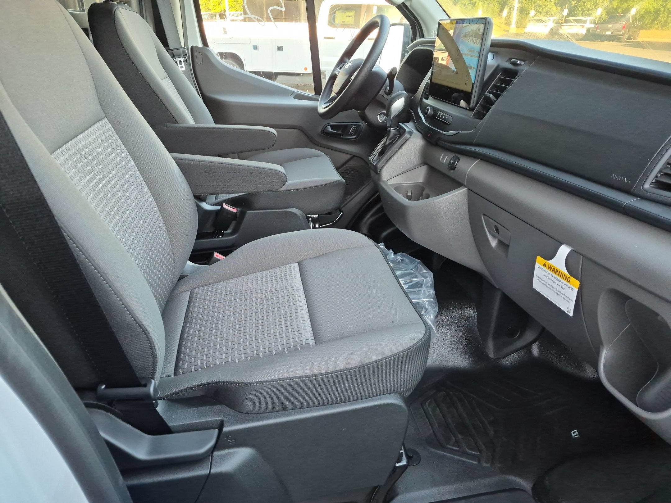 2026 Ford Transit Cargo Van Base