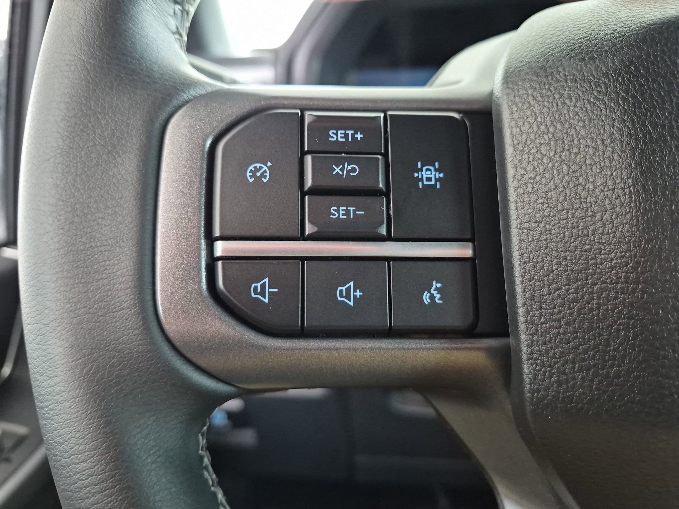 2026 Ford F-150 XLT - Crossroads Courtesy Demo