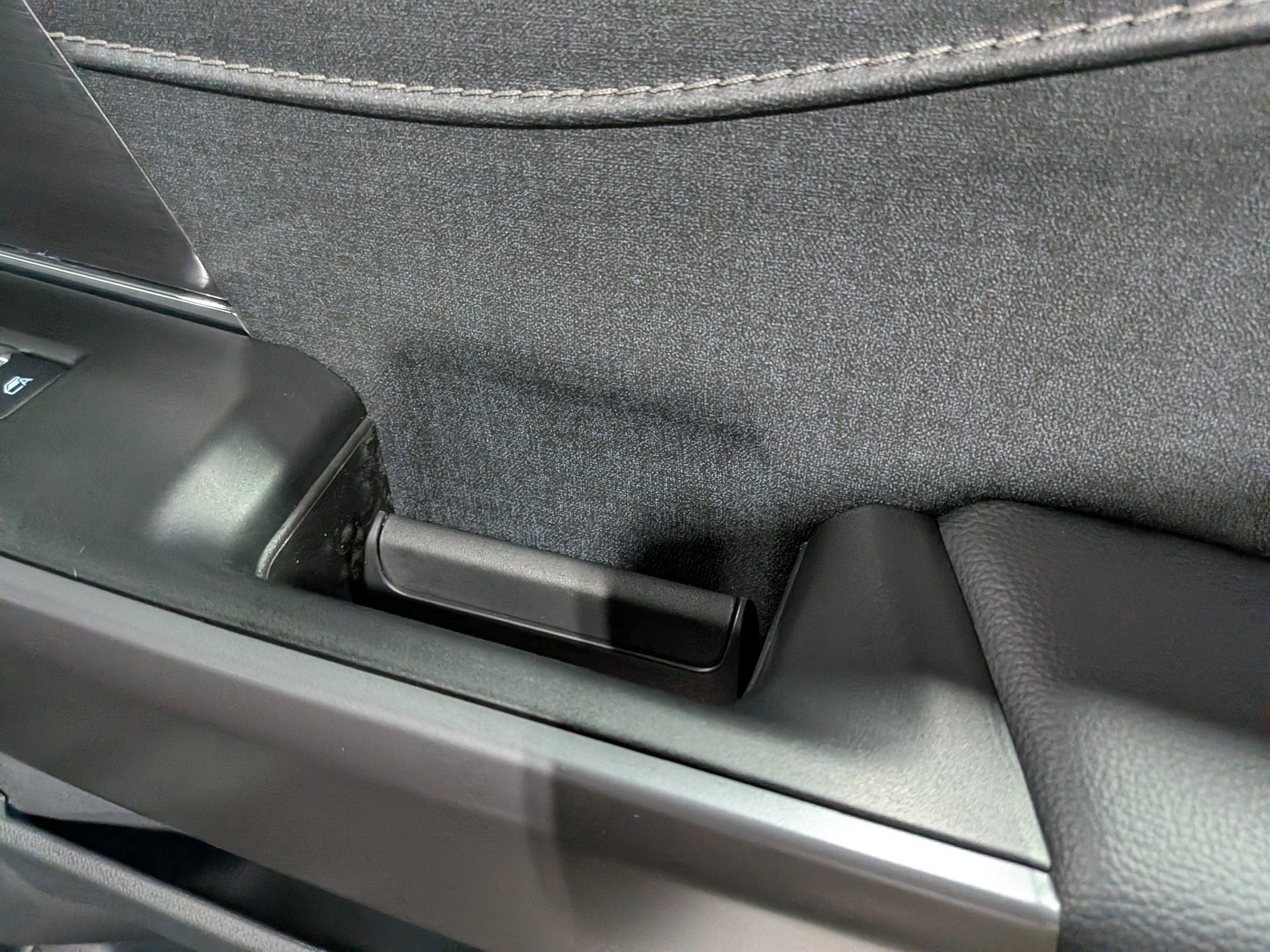 2025 Ford F-150 LARIAT Dark Trail