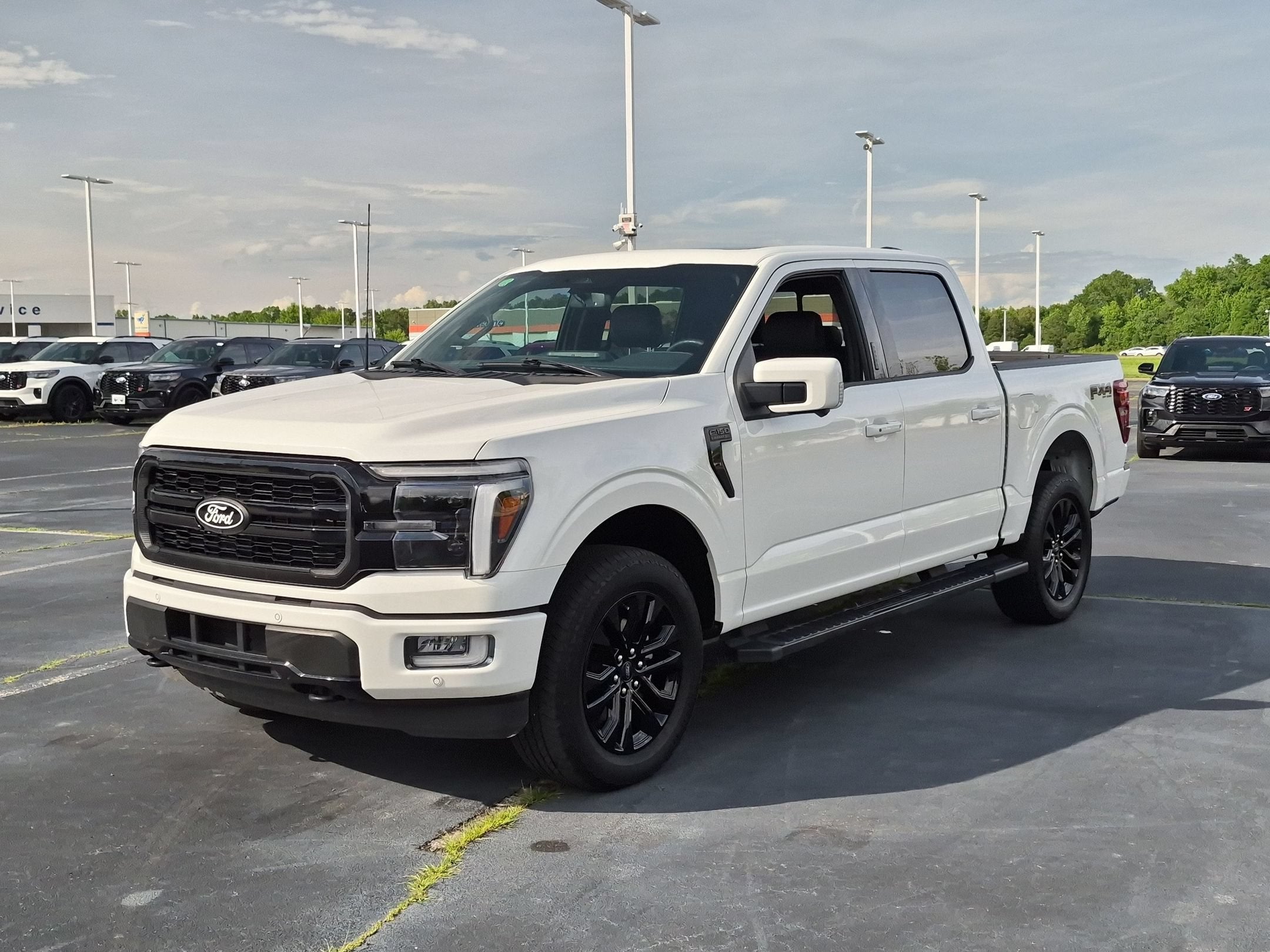 2024 Ford F-150 LARIAT