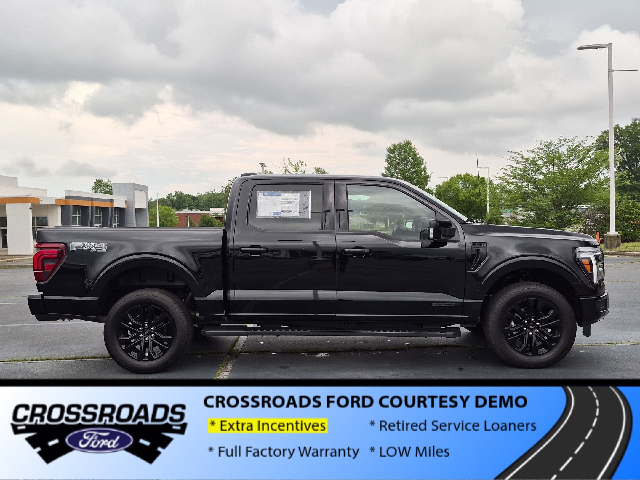 2026 Ford F-150 LARIAT - Crossroads Courtesy Demo