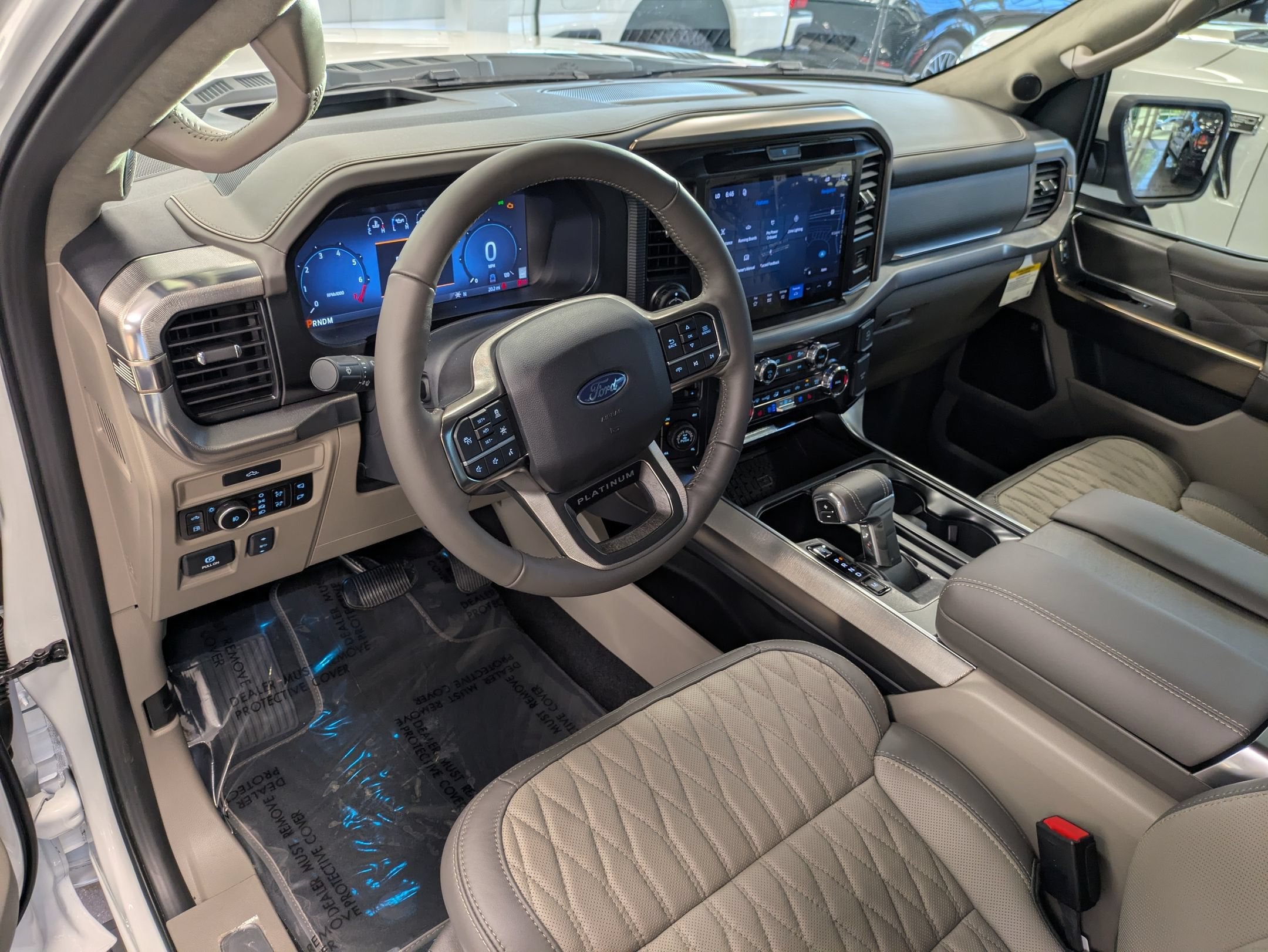 2026 Ford F-150 Platinum - Photo 14