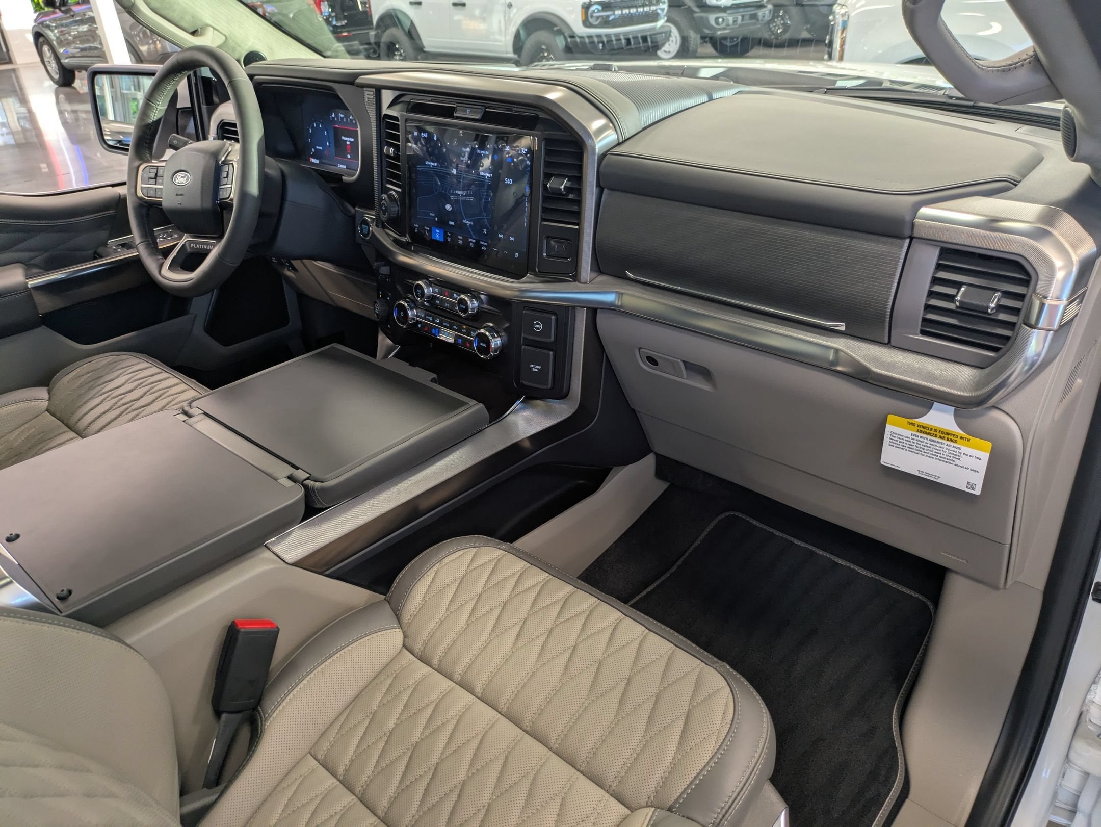 2026 Ford F-150 Platinum - Photo 42