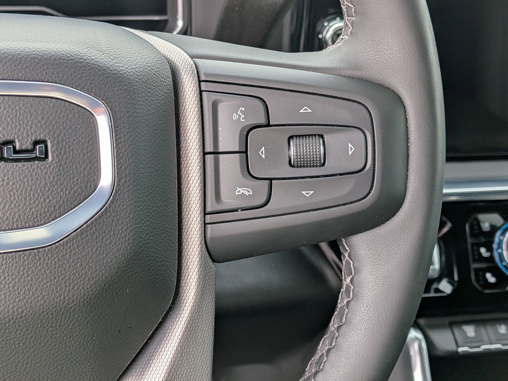 2025 GMC Sierra 2500HD Denali