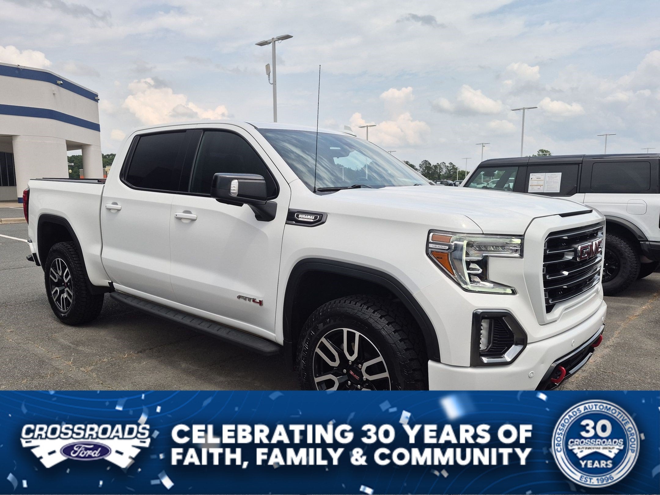 2021 GMC Sierra 1500 AT4