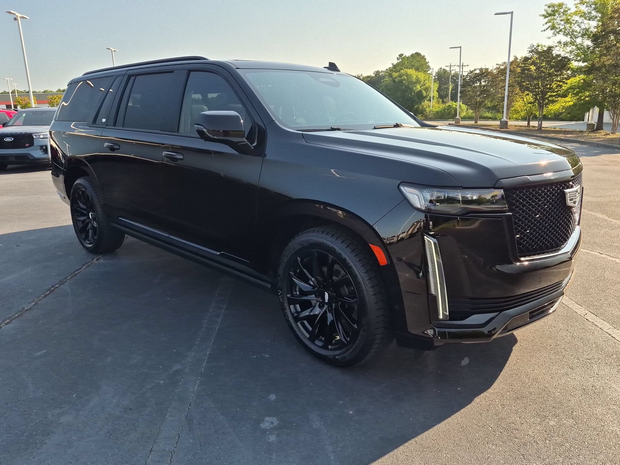 2024 Cadillac Escalade ESV 4WD Sport Platinum
