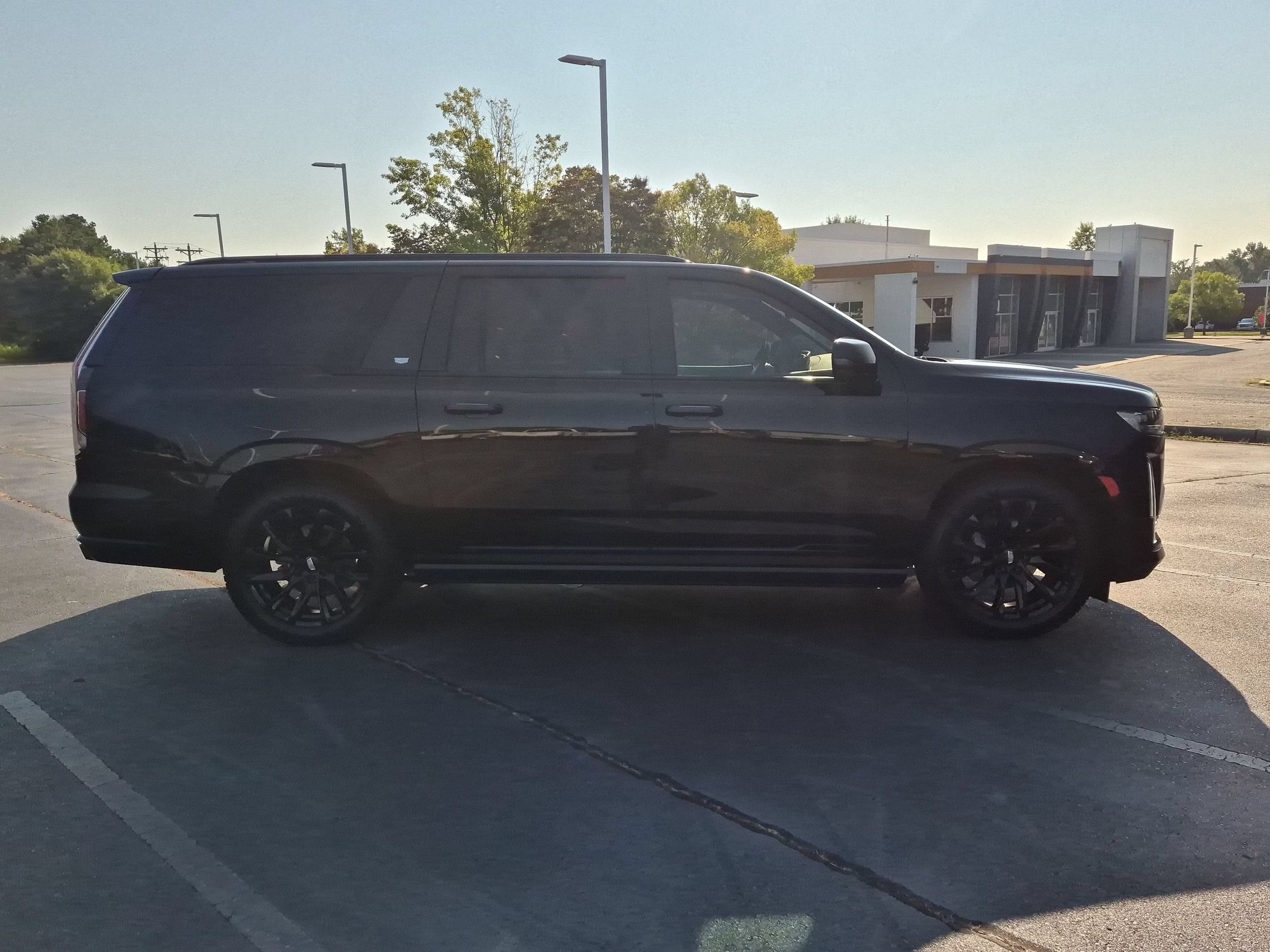2024 Cadillac Escalade ESV 4WD Sport Platinum