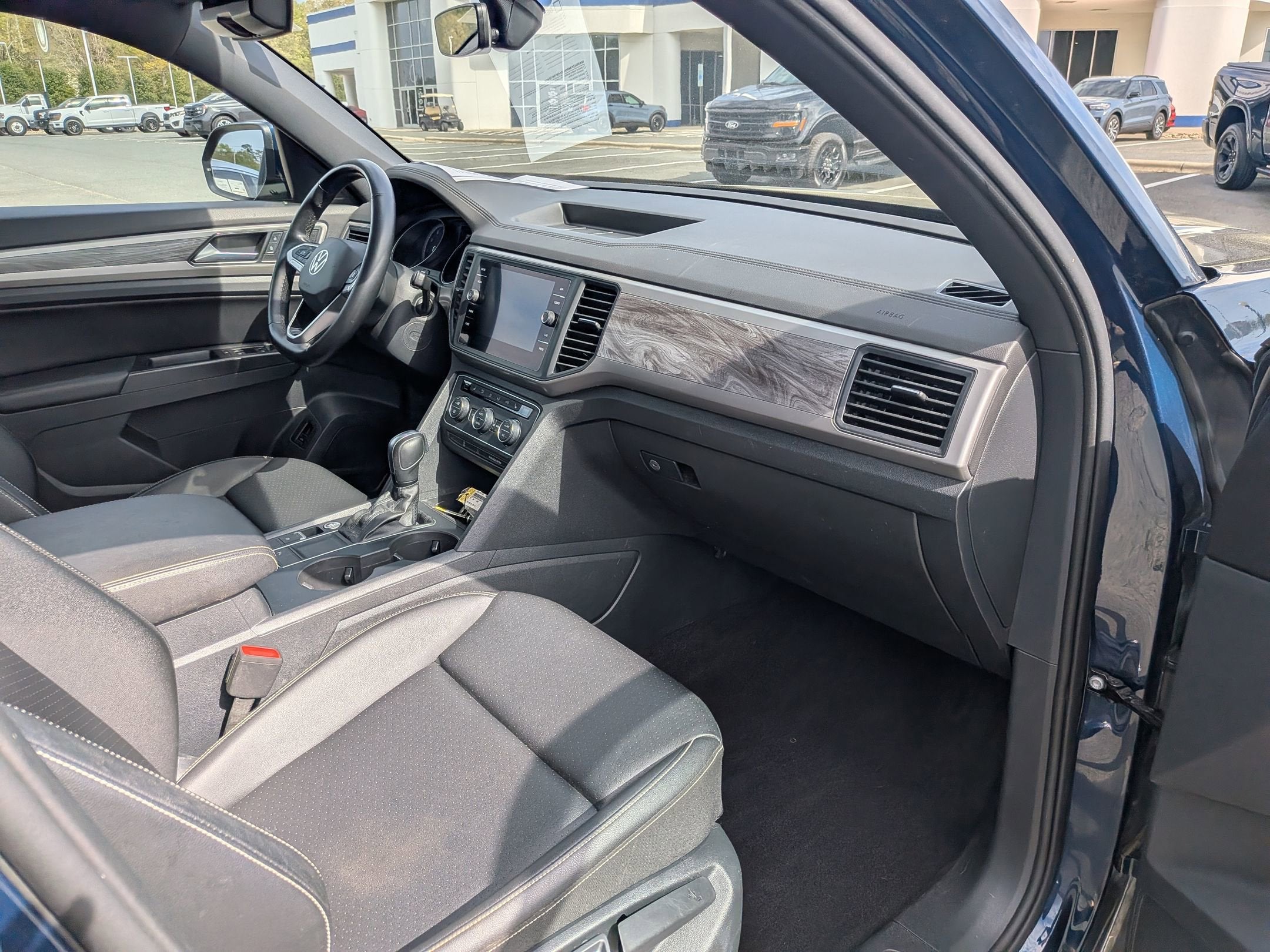 2020 Volkswagen Atlas Cross Sport 3.6L V6 SE w/Technology