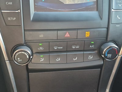 2016 Toyota Camry SE