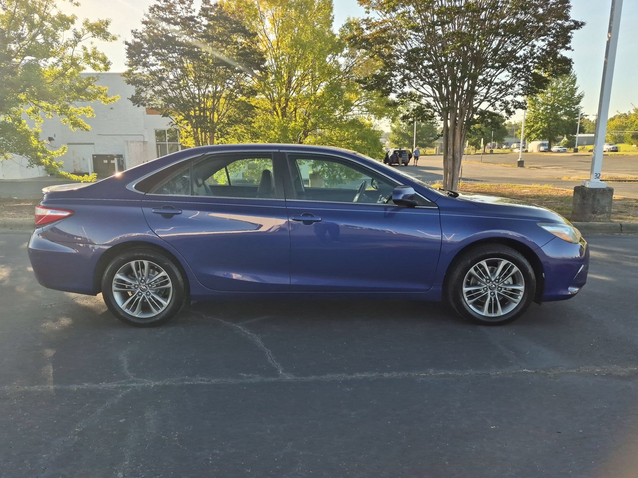 2016 Toyota Camry SE