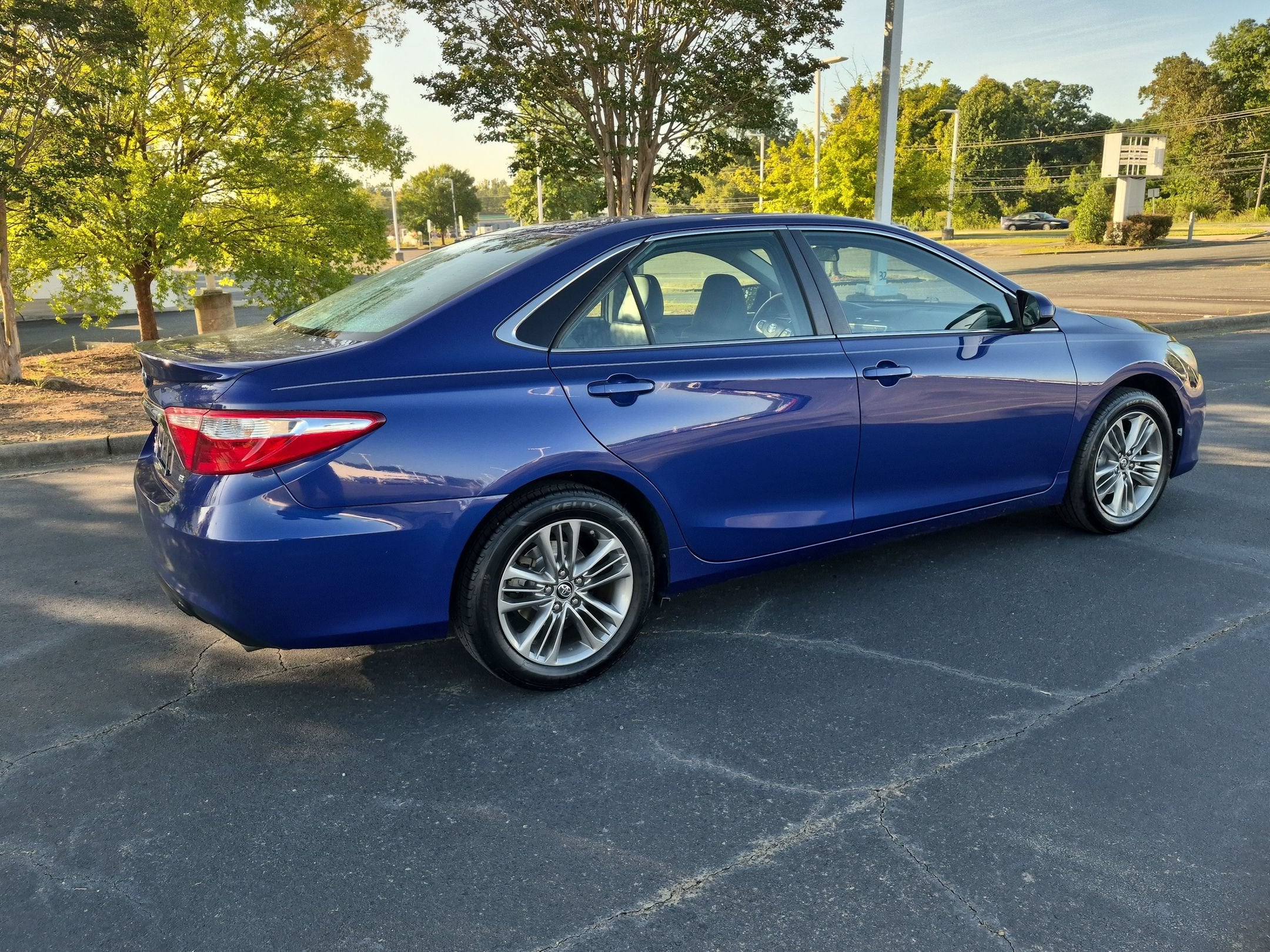 2016 Toyota Camry SE