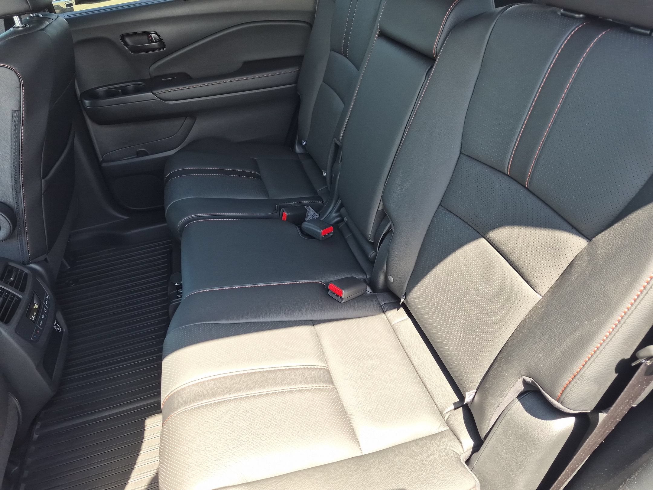 2022 Honda Pilot TrailSport