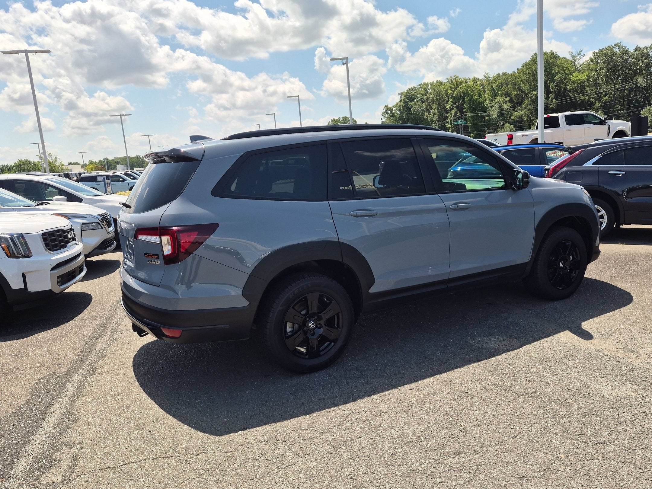 2022 Honda Pilot TrailSport