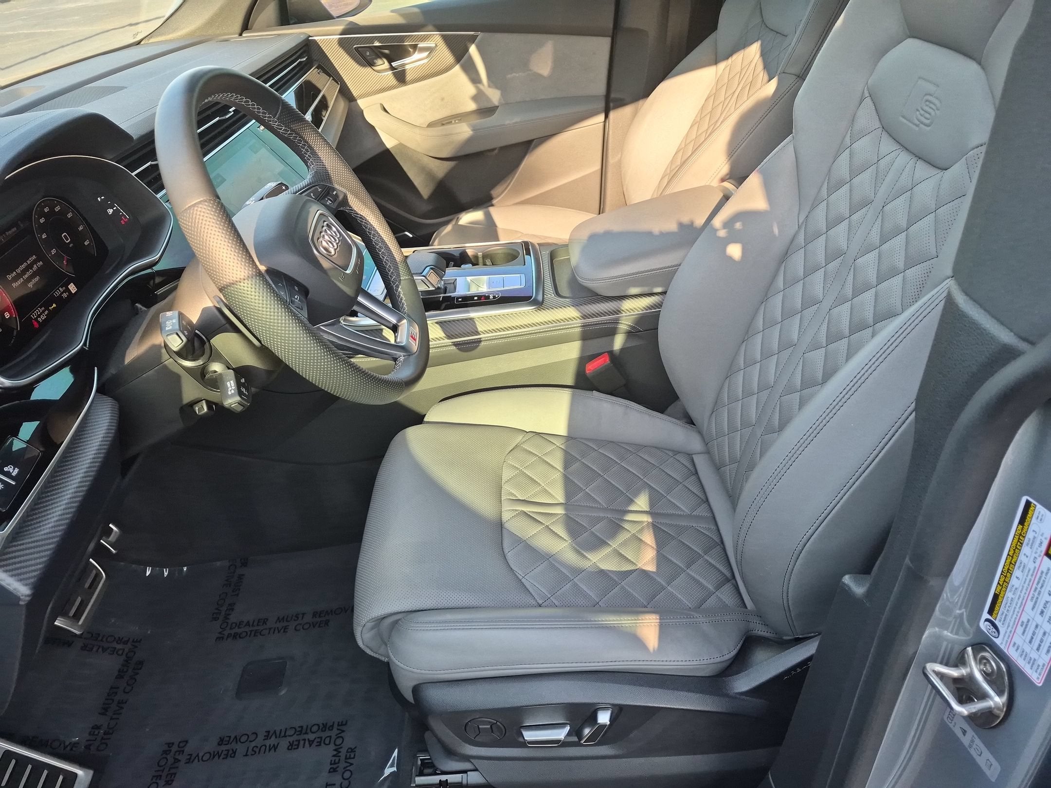 2024 Audi SQ8 Premium Plus